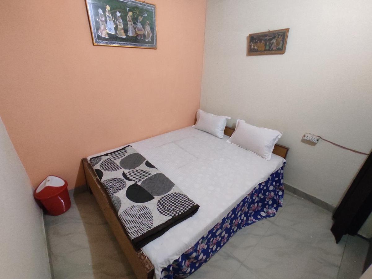 Superinn Home Stay& Guest House Agra  Εξωτερικό φωτογραφία