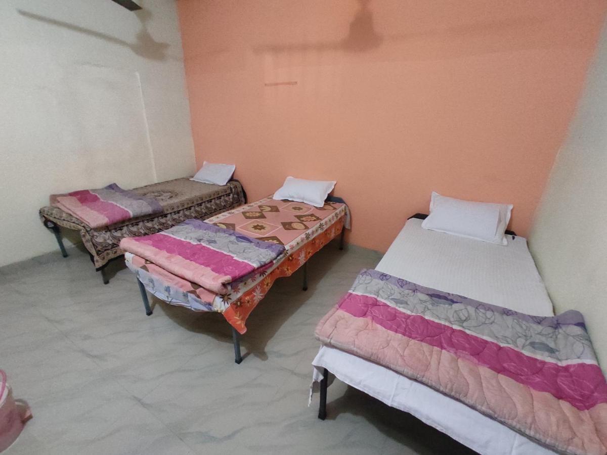 Superinn Home Stay& Guest House Agra  Εξωτερικό φωτογραφία